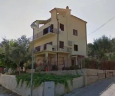 Apartment Lucky Star - 2 Bedroom, Sea View, Large Balcony, Free Parking, Bbq
