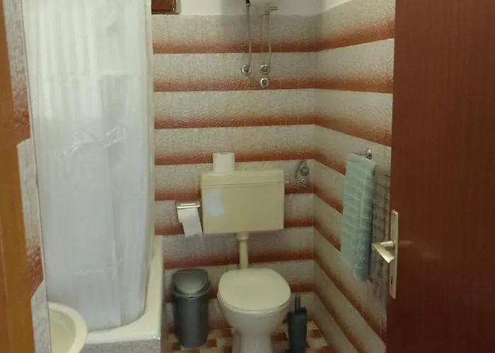 Apartment Lucky Star - 2 Bedroom, Sea View, Large Balcony, Free Parking, Bbq *