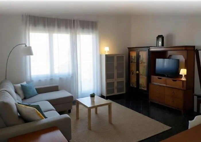 Apartment Lucky Star - 2 Bedroom, Sea View, Large Balcony, Free Parking, Bbq Апартаменты