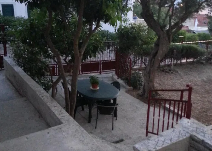 Apartment Lucky Star - 2 Bedroom, Sea View, Large Balcony, Free Parking, Bbq Апартаменты