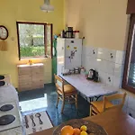 Lucky Star - 2 Bedroom, Sea View, Large Balcony, Free Parking, Bbq * Trogir