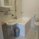 Lucky Star - 2 Bedroom, Sea View, Large Balcony, Free Parking, Bbq