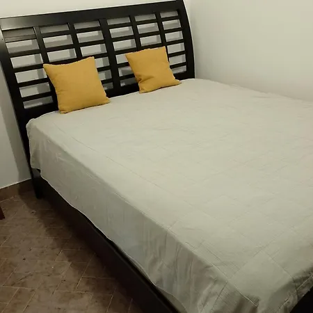 Lucky Star - 2 Bedroom, Sea View, Large Balcony, Free Parking, Bbq تروغير