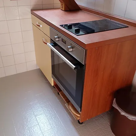 Lucky Star - 2 Bedroom, Sea View, Large Balcony, Free Parking, Bbq شقة