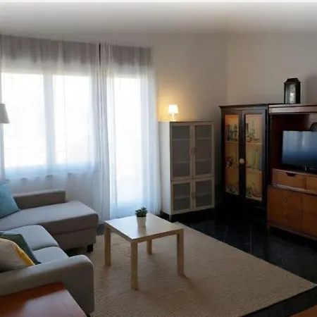 Lucky Star - 2 Bedroom, Sea View, Large Balcony, Free Parking, Bbq Апартаменти