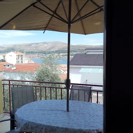 Lucky Star - 2 Bedroom, Sea View, Large Balcony, Free Parking, Bbq تروغير