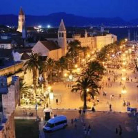 شقة Lucky Star - 2 Bedroom, Sea View, Large Balcony, Free Parking, Bbq تروغير